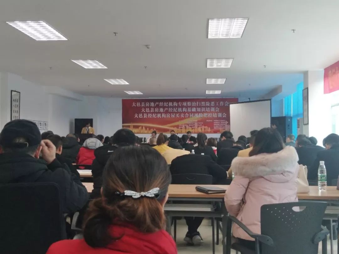 最新公积金提取代办中介上海方法分析(最方便真实的重庆上海公积金代办提取业务方法)